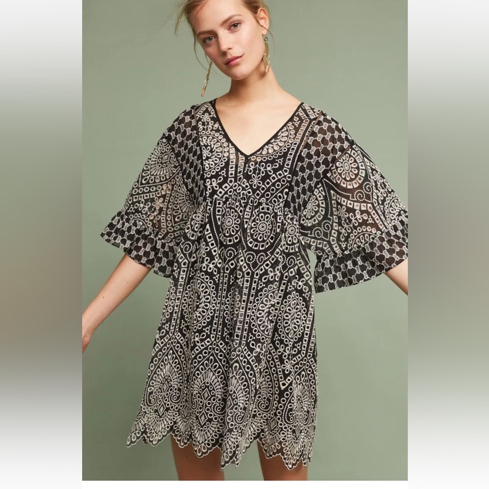Anthropologie Brooke Eyelet Swing Dress, by Akemi + Kin - Black motif, sz 4P EUC - Picture 2 of 6